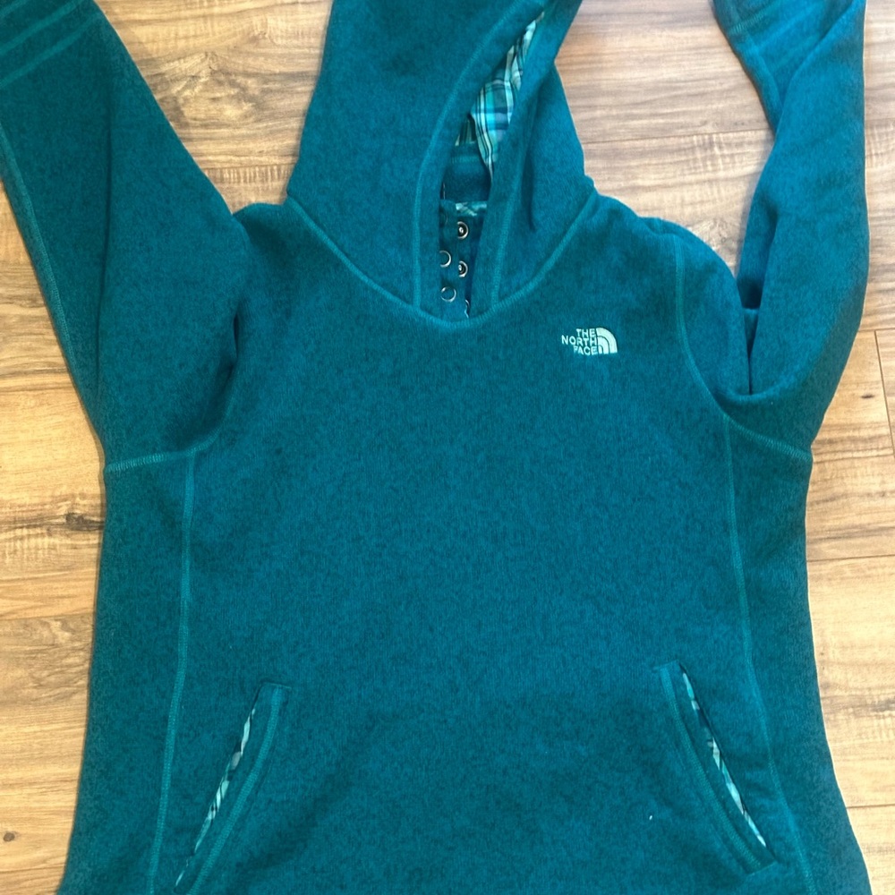 The North Face Women's Deep Teal Hoodie
